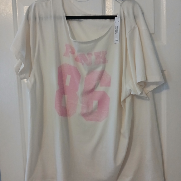 PINK Victoria's Secret White Short Sleeve Tee with Pink '86' Graphic - Picture 2 of 4